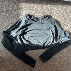 Alphalete Stratus Long Sleeve Crop